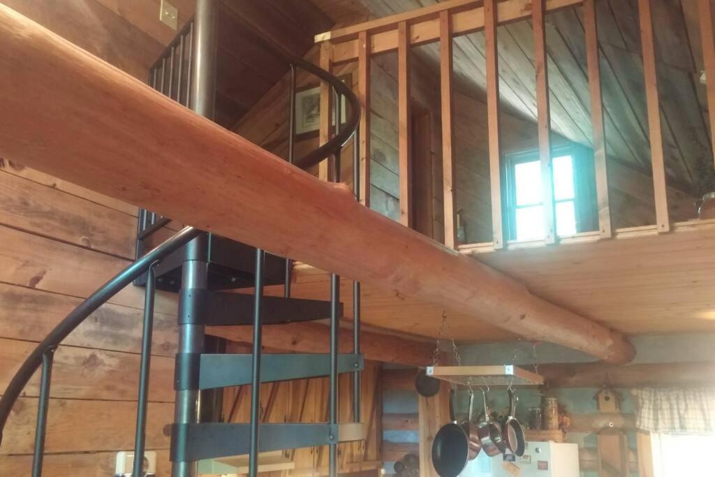The Pine Knot Cabin Sevierville Exterior photo