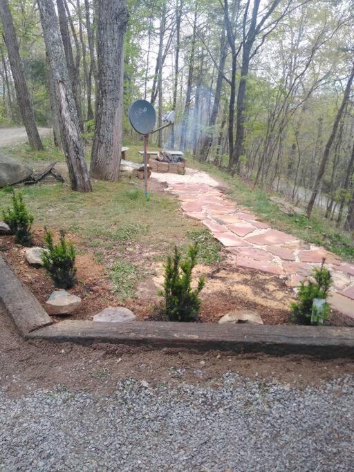 The Pine Knot Cabin Sevierville Exterior photo